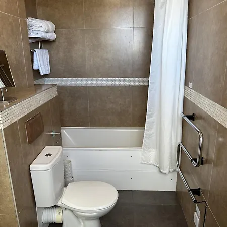 The Club 4* Penzance